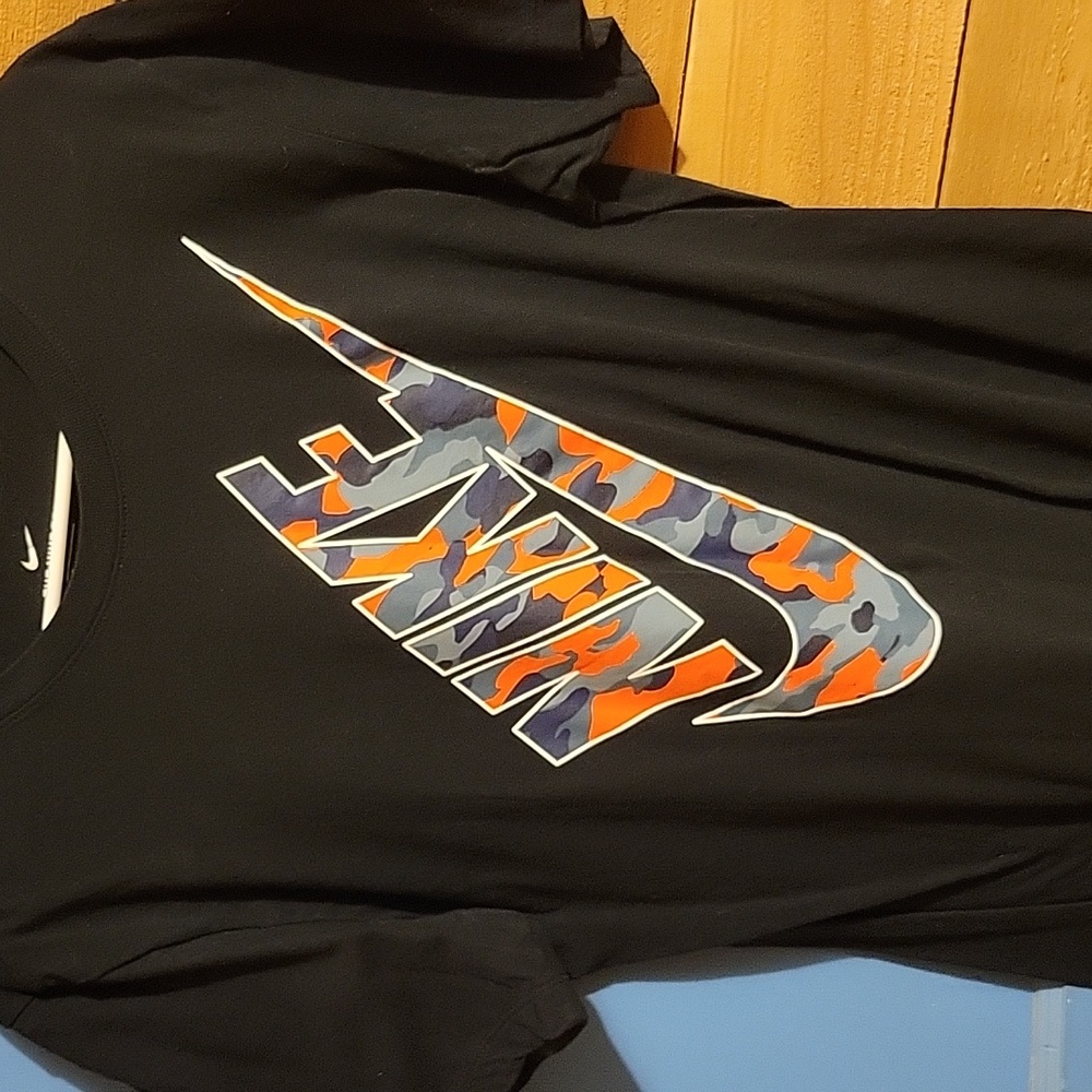 Nike Camo Logo Tee